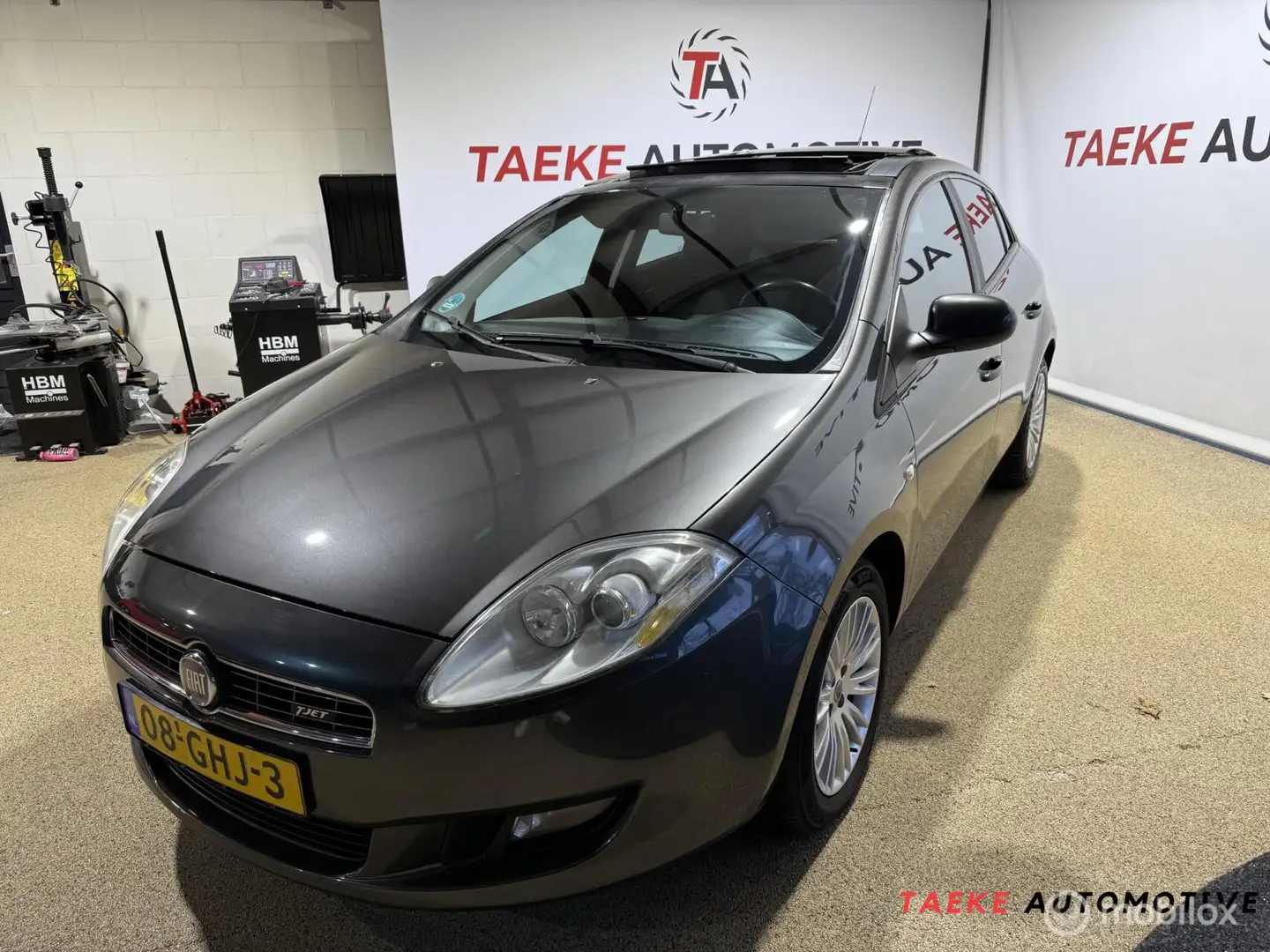 Fiat Bravo 1.4 T-Jet Corporate Clima/Cruise/Pano/Nap Gri - 1