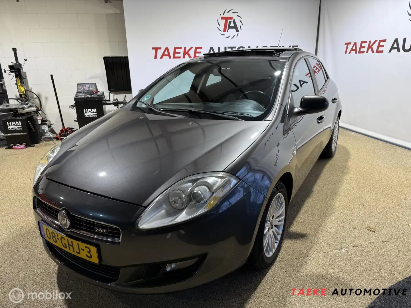 Fiat Bravo 1.4 T-Jet Corporate Clima/Cruise/Pano/Nap Grau - 1