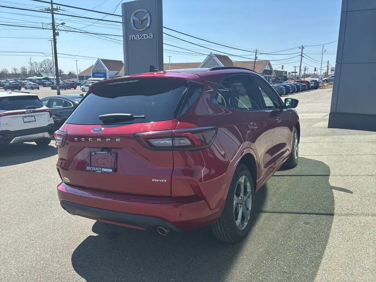Ford Escape снимка Ford Escape