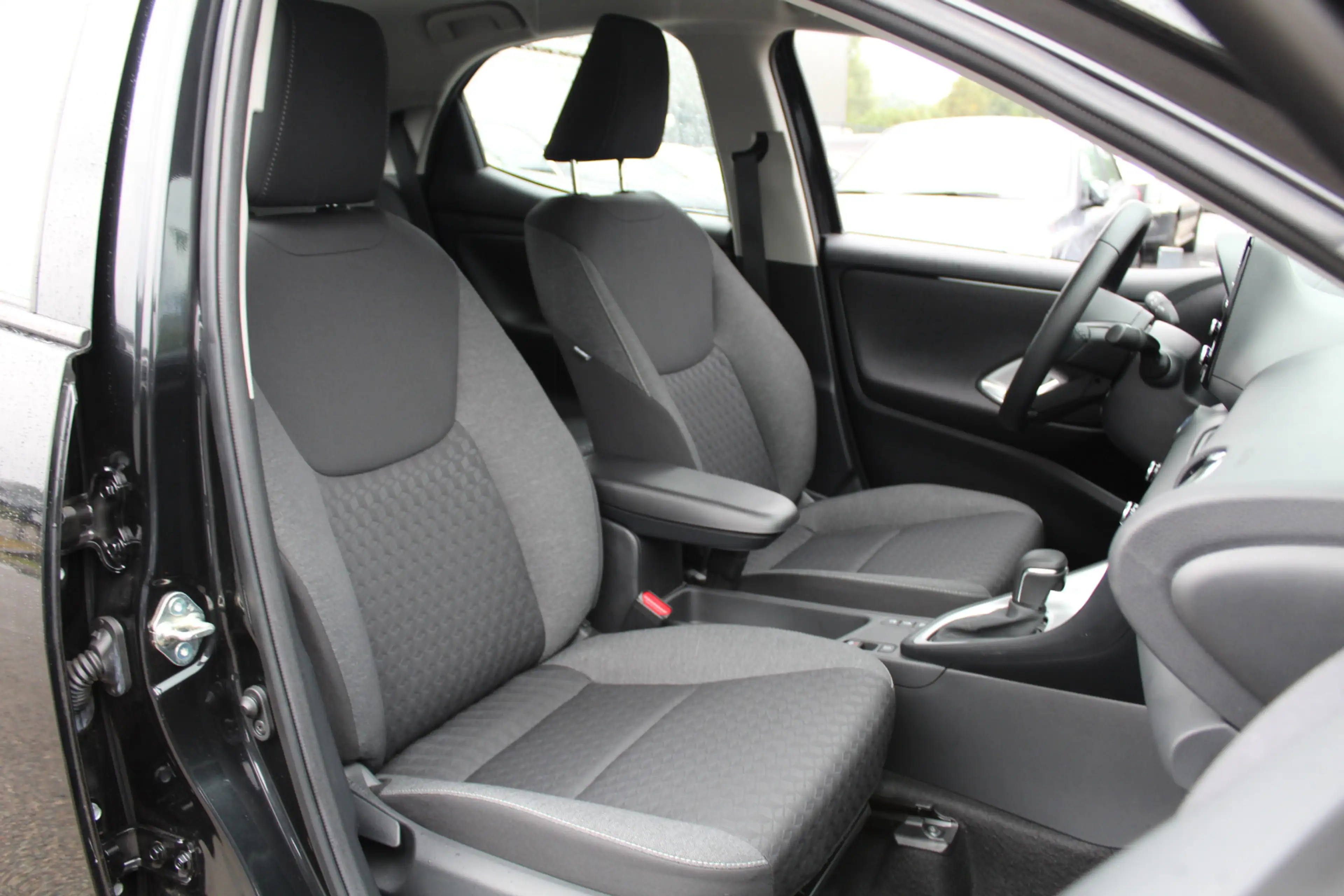 Mazda 2 Hybrid 1.5 Agile Origineel NL | Camera | Stoelverw — photo 9