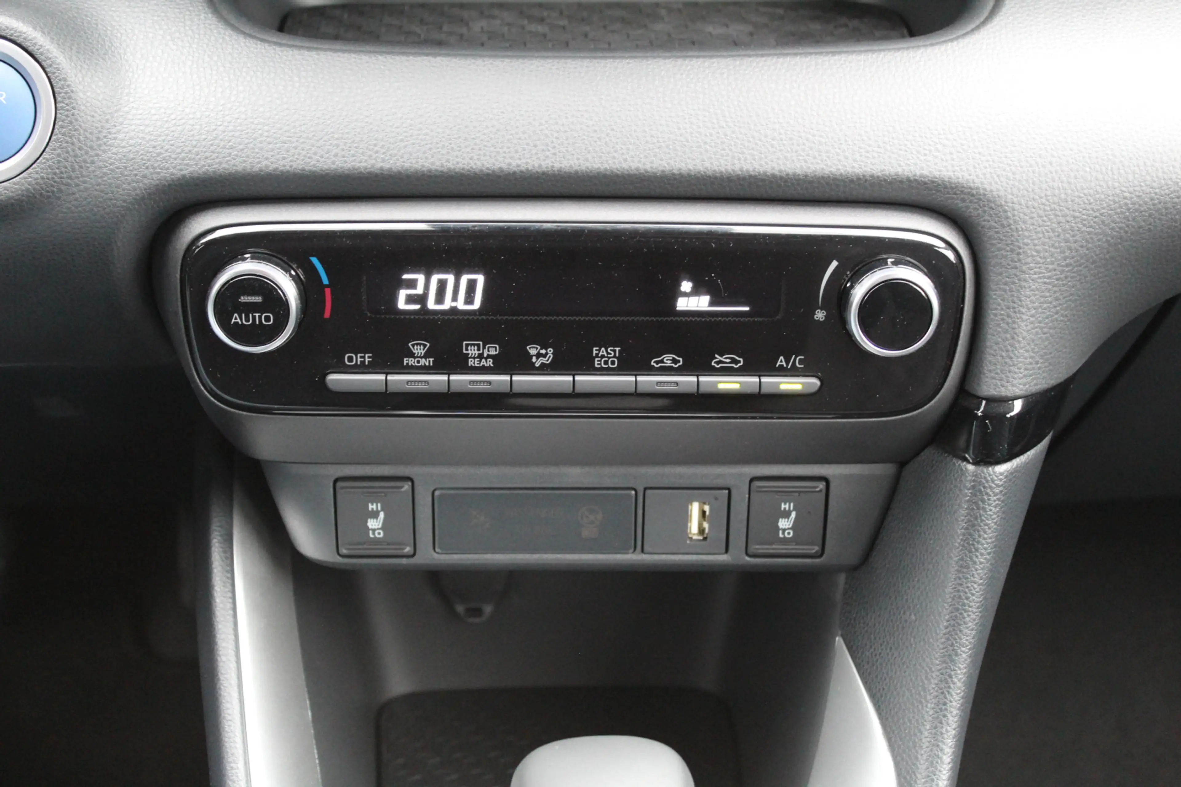 Mazda 2 Hybrid 1.5 Agile Origineel NL | Camera | Stoelverw — photo 23