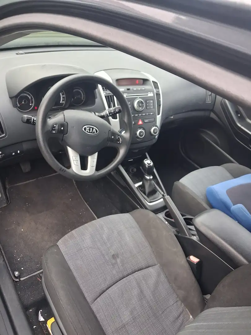 Kia Ceed / cee'd Export oder Händler - 1
