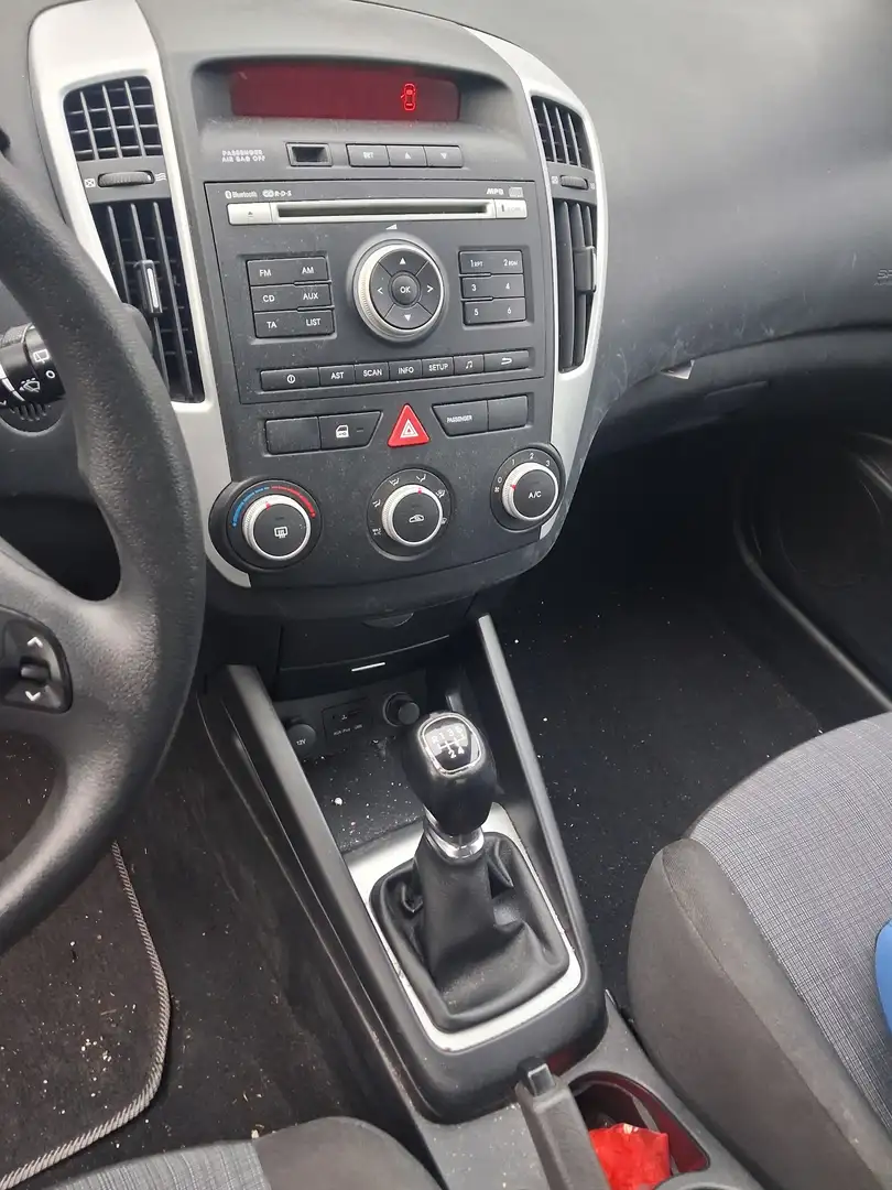 Kia Ceed / cee'd Export oder Händler - 2