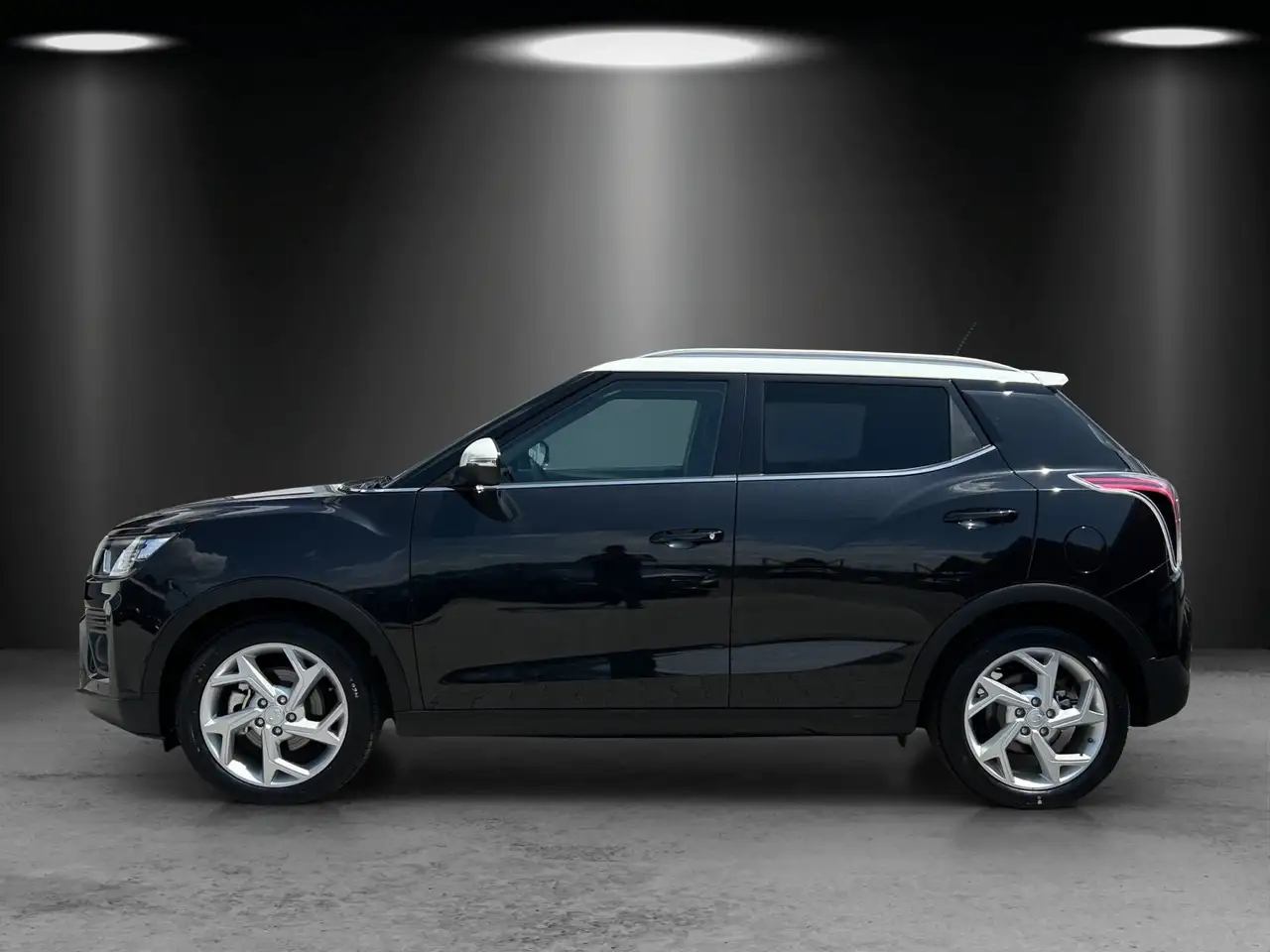 SsangYong Tivoli Fizz 1.5 T-GDI 2WD KAMERA/NAVI/SHZ/TEMPO/, миниатюра 2