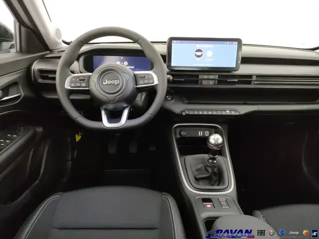 Jeep Avenger view 15