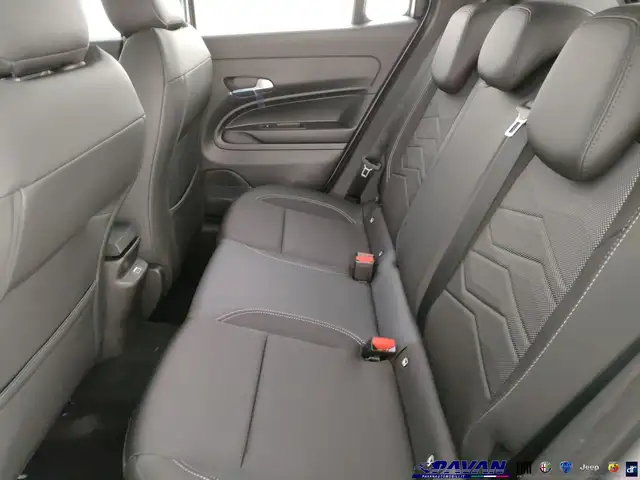 Jeep Avenger view 11