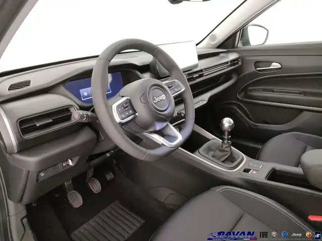 Jeep Avenger view 8