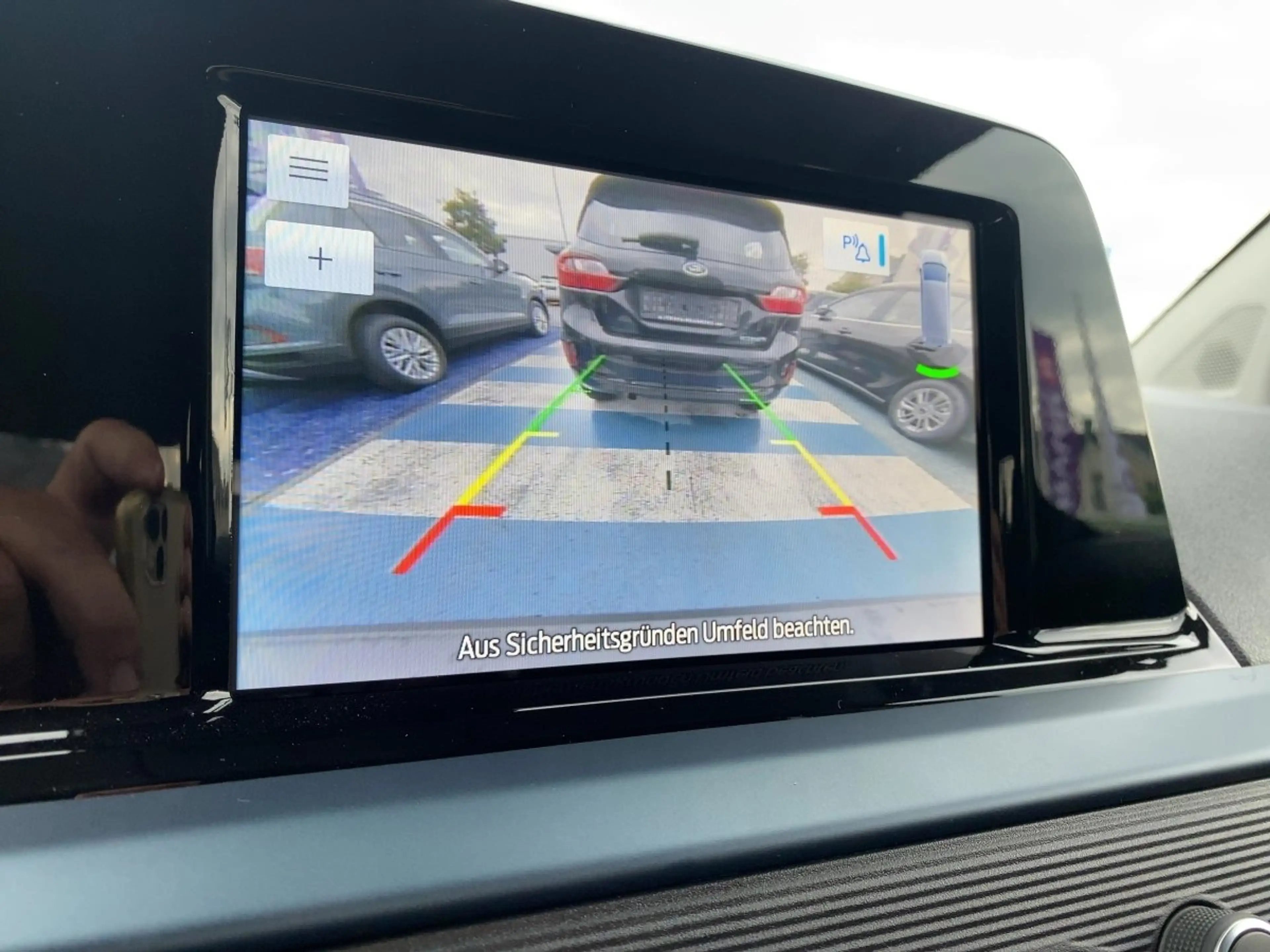 Ford Tourneo Courier Active SHZ*RFK*ACC*Apple*Navi*DAB — photo 12