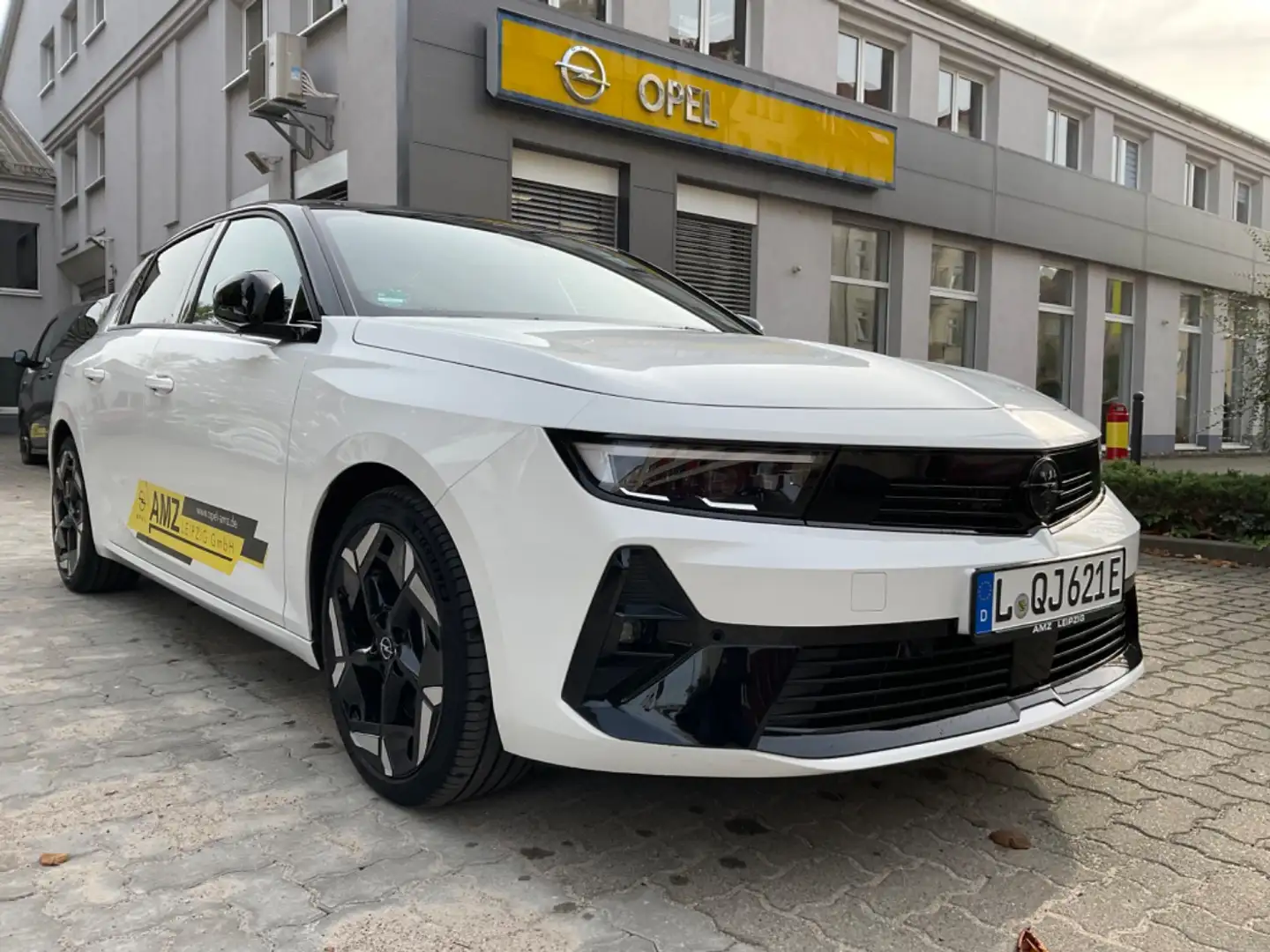 Opel Astra L 1.6 Turbo Plug-in Hybrid 6E e) GSe ACC Blanc - 2