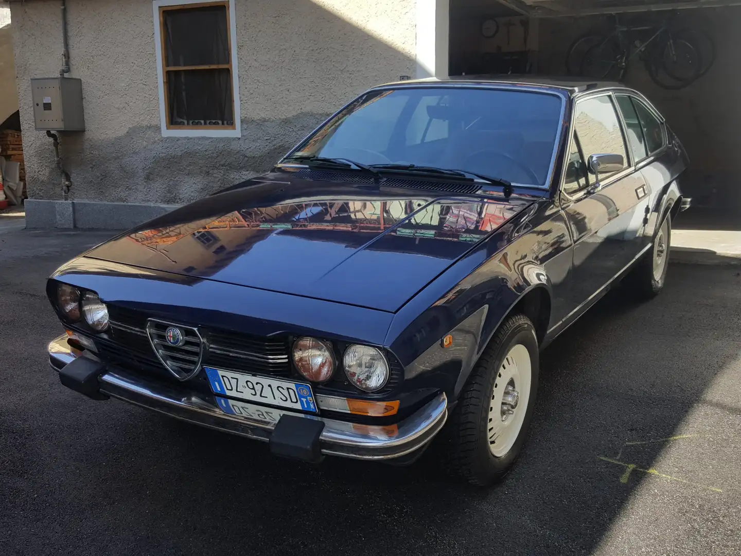 Alfa Romeo GTV Alfetta GT/GTV 2.0 L Blu/Azzurro - 1