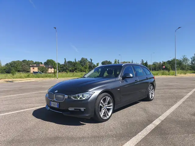 BMW 330 330dA Touring xdrive Modern