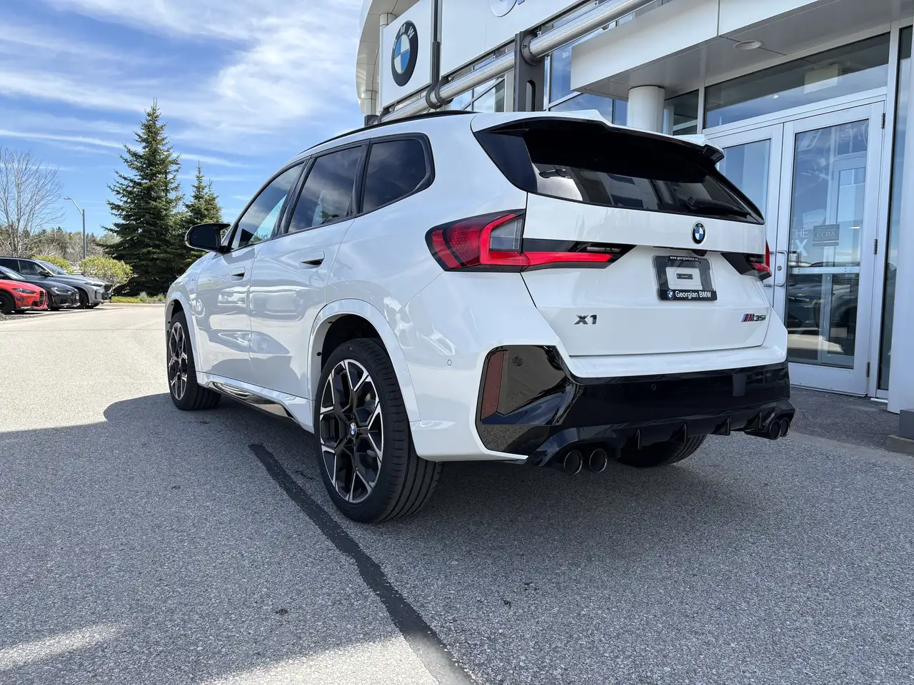BMW X1 снимка BMW X1