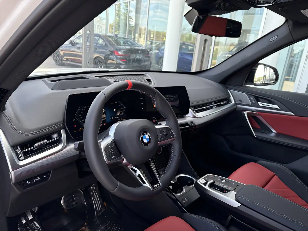 BMW X1 снимка BMW X1