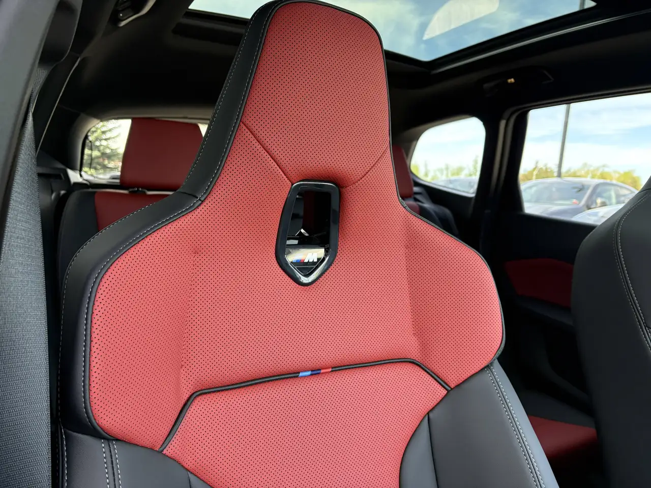 BMW X1 снимка BMW X1