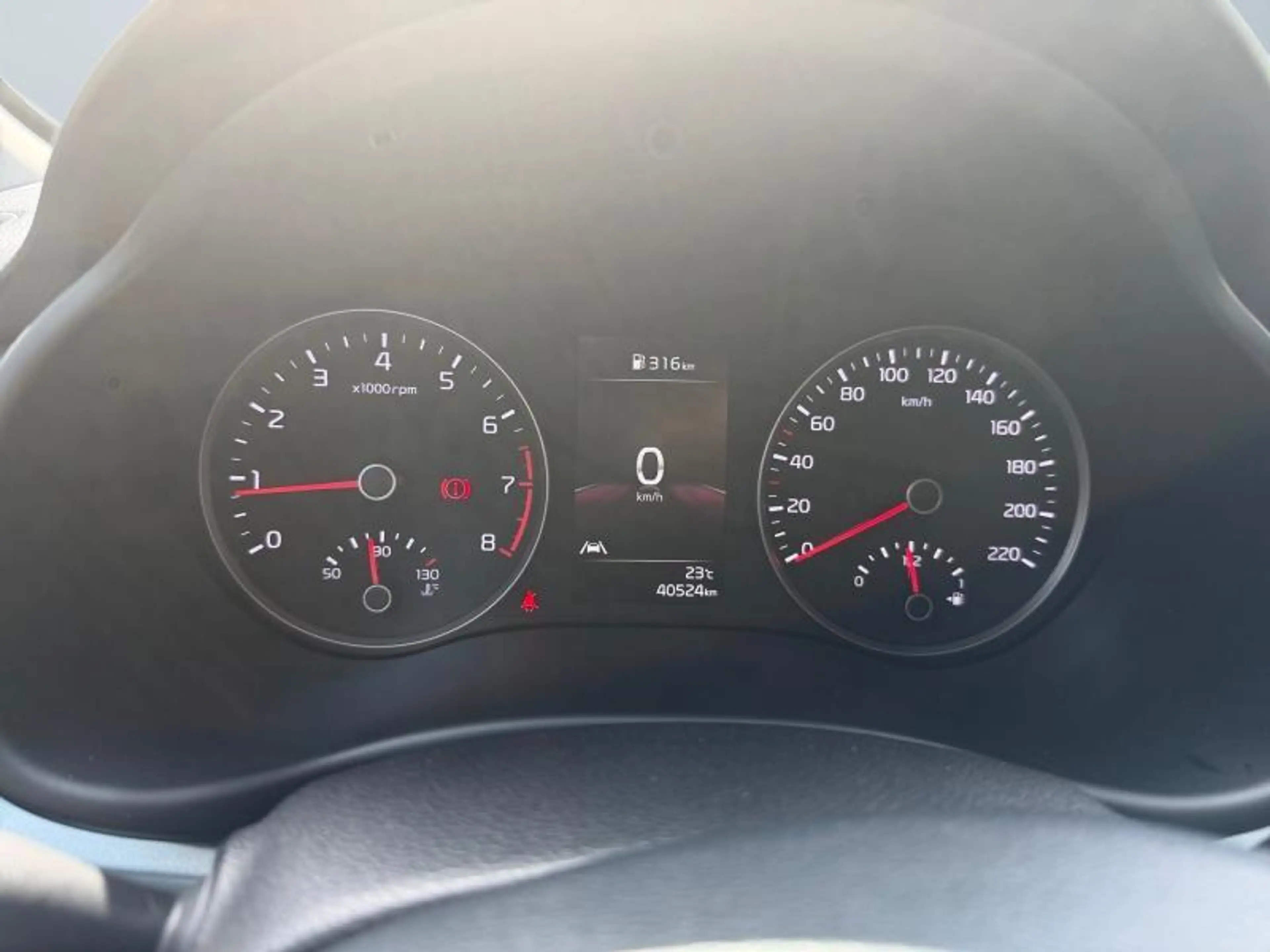 Kia Rio Rio | 1.2 essence 83 cv | GPS | Camera | Clim | Ca — photo 13