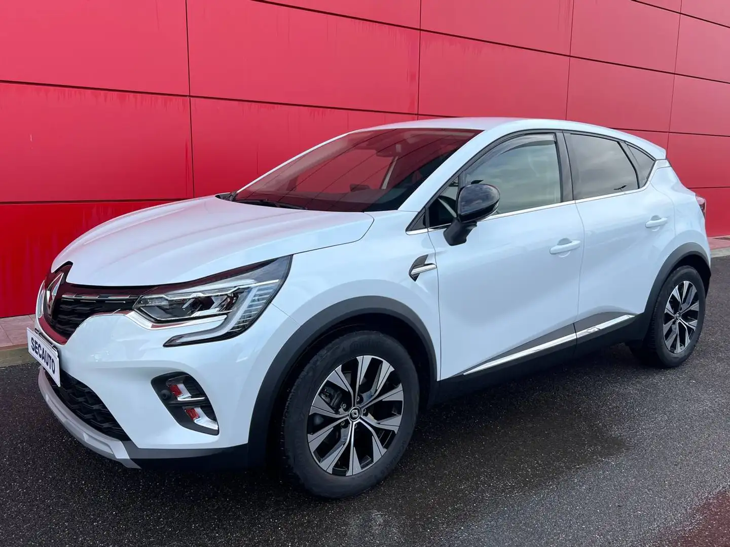 Renault Captur 1.6 E-Tech full hybrid Techno Bianco - 2