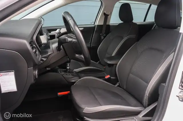 Ford Focus view 6
