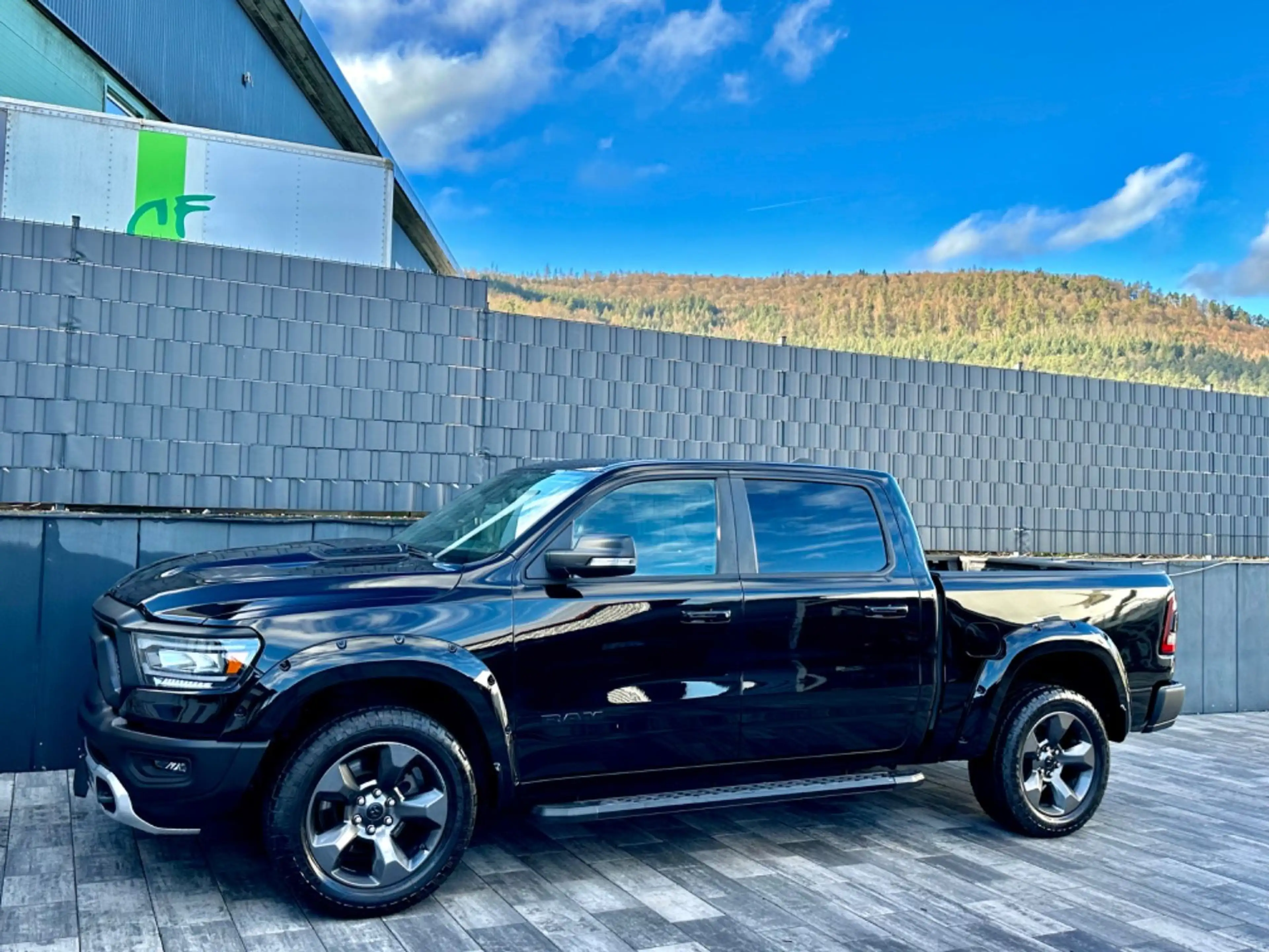 Dodge RAM 5,7 V8 WIDEBODY-OEM REBEL-OFFROAD-EDITION — photo 4