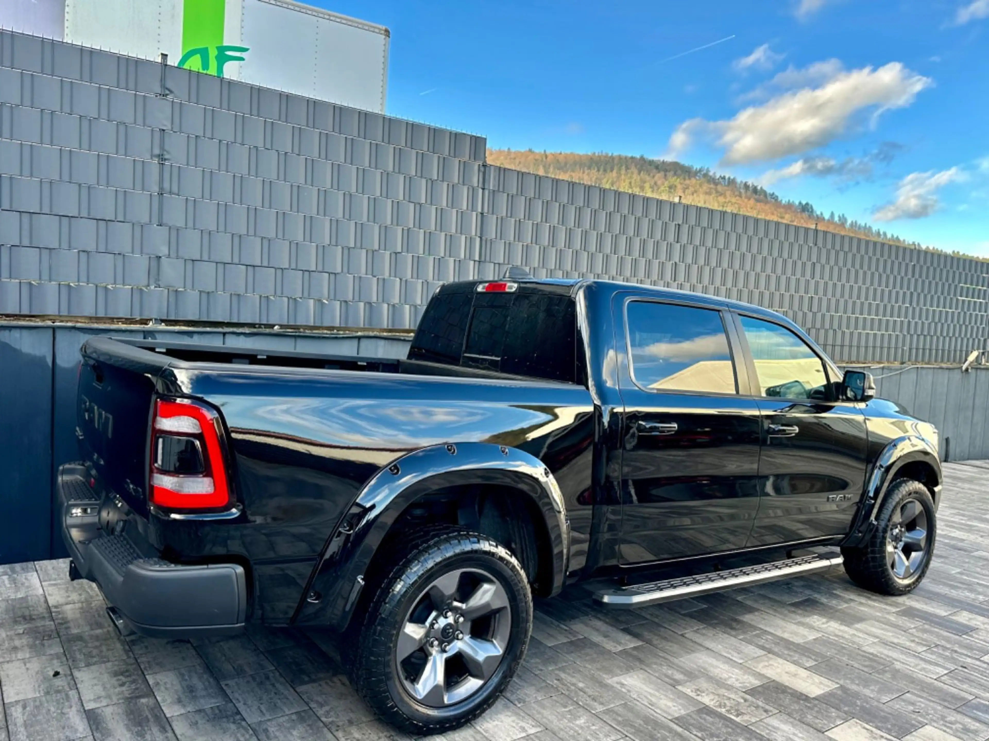 Dodge RAM 5,7 V8 WIDEBODY-OEM REBEL-OFFROAD-EDITION — photo 10