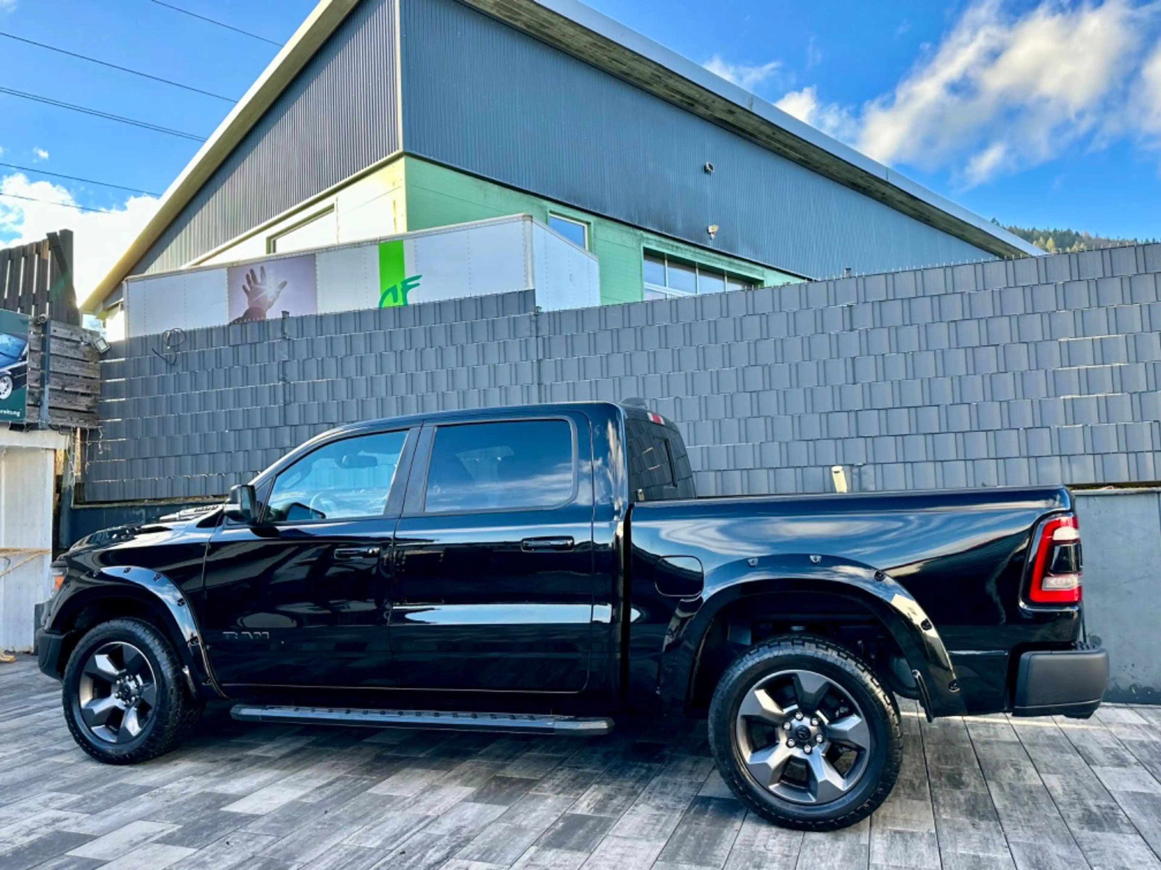 Dodge RAM 5,7 V8 WIDEBODY-OEM REBEL-OFFROAD-EDITION — photo 7