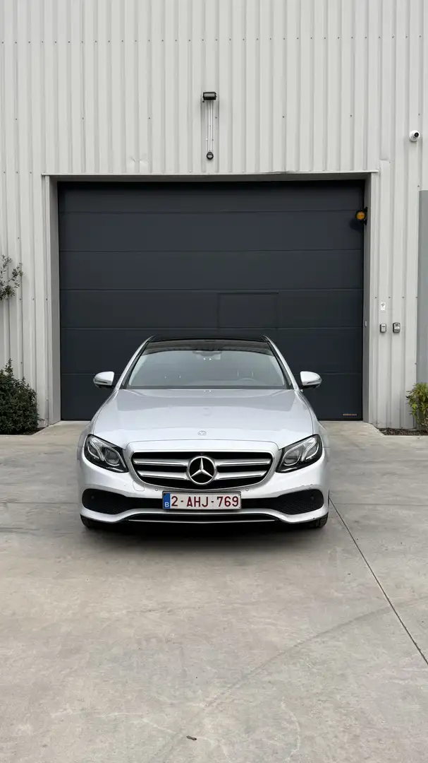 Mercedes-Benz E 220 d 9G-TRONIC Avantgarde - 2