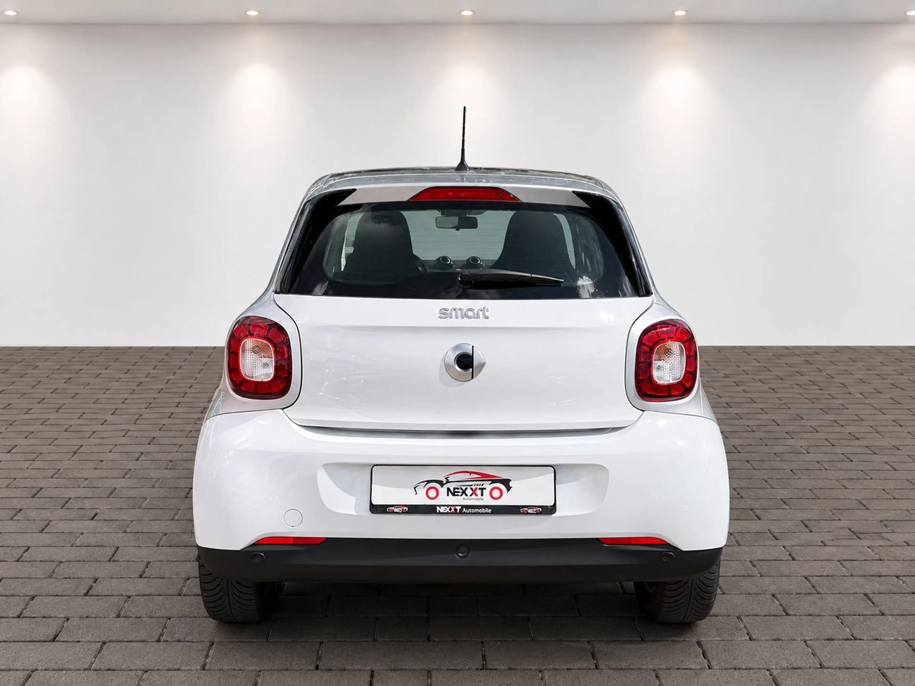 smart forFour forfour Basis 66 kW — photo 5
