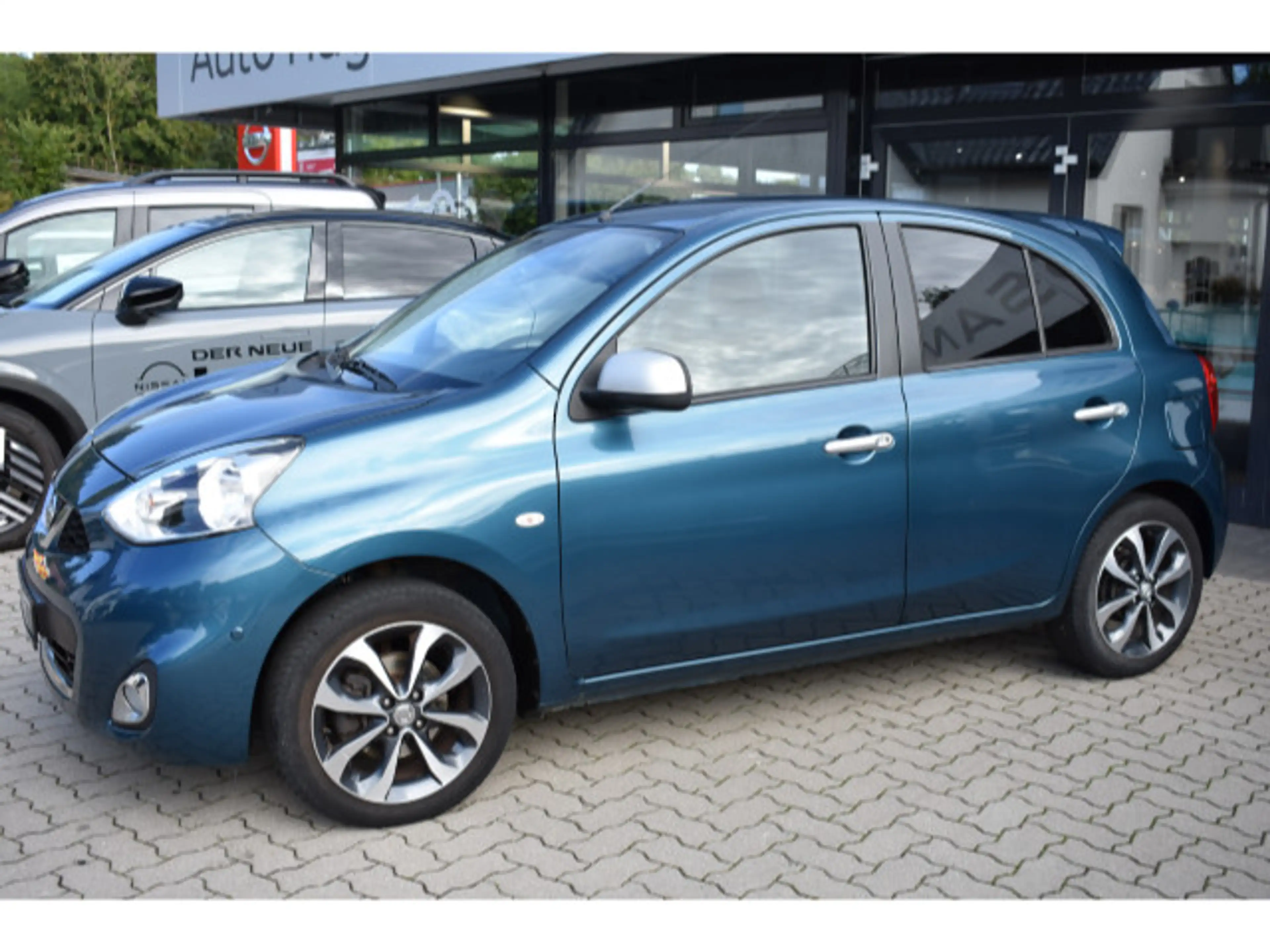 Nissan Micra 1.2 N-Tec GJR auf 15" Alu Einparkhilfe Sit — photo 4
