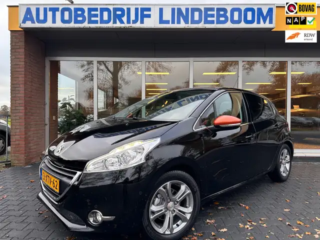 Peugeot 208 1.2 Automaat Roland Garros,panoramadak,Trekhaak,le