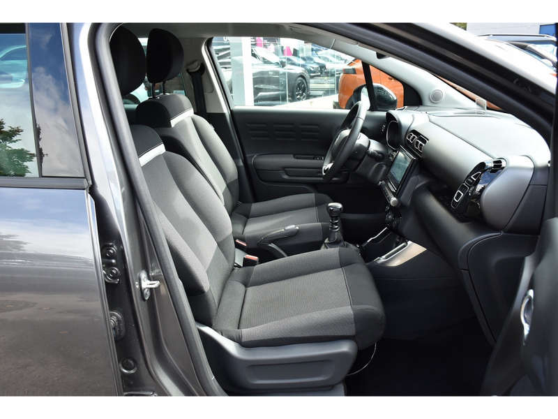 Citroen C3 Aircross 1.2 PureTech 110 MAX LANE HUD GRIP CAM JA17 1°MAIN — photo 7