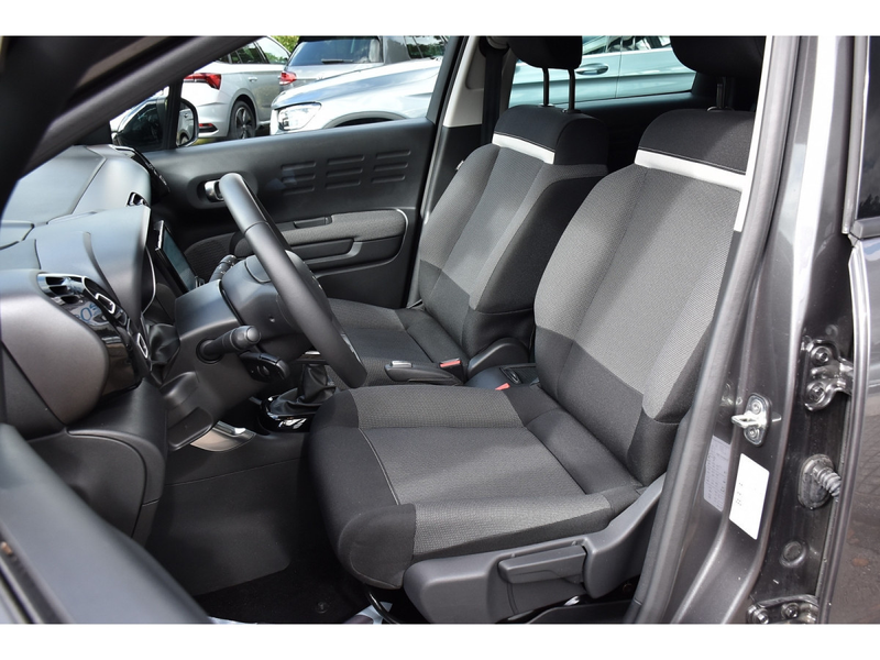 Citroen C3 Aircross 1.2 PureTech 110 MAX LANE HUD GRIP CAM JA17 1°MAIN — photo 6