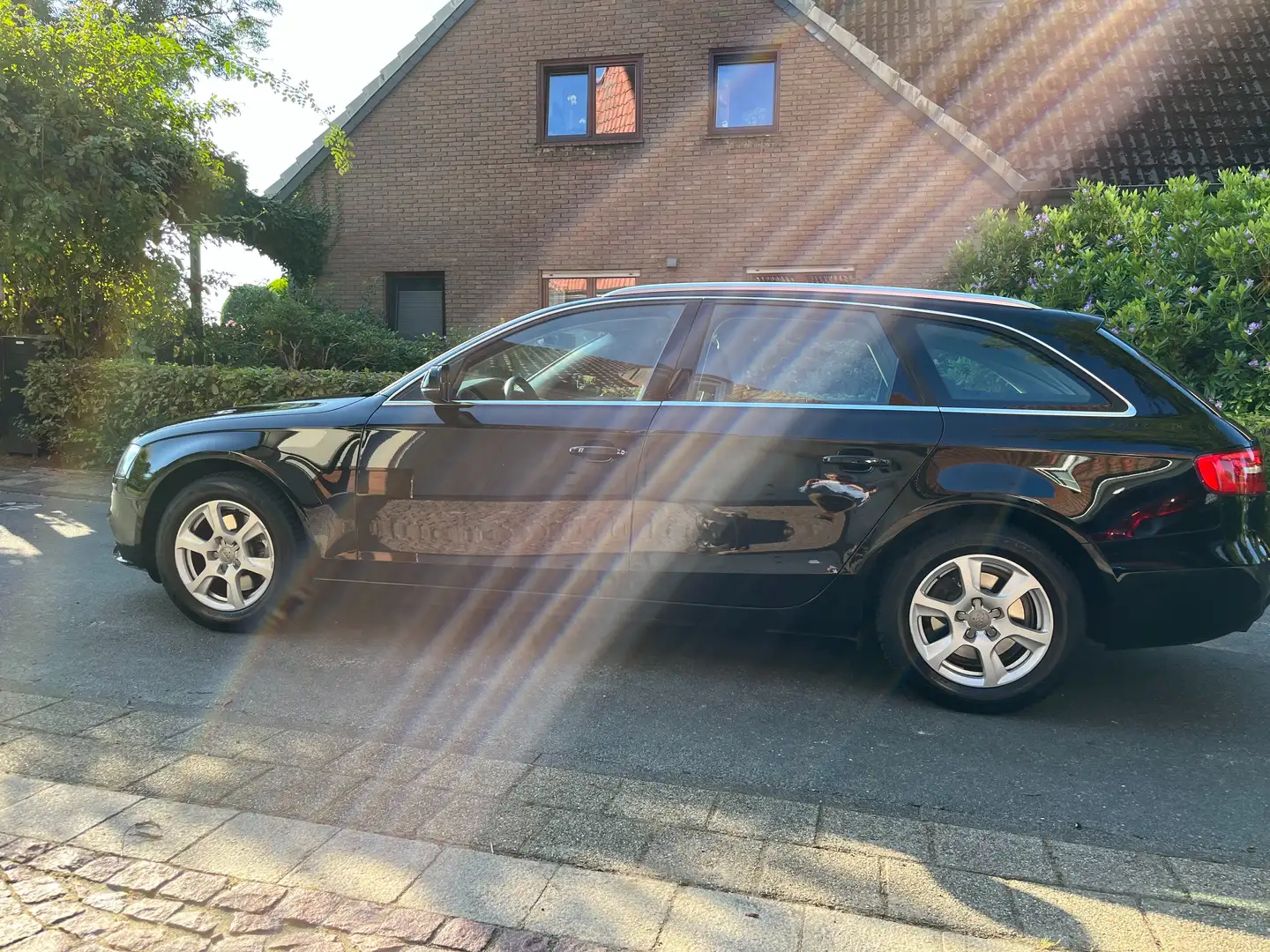 Audi A4 A4 Avant Diesel Avant 2.0 TDI DPF multitronic Attr Schwarz - 2