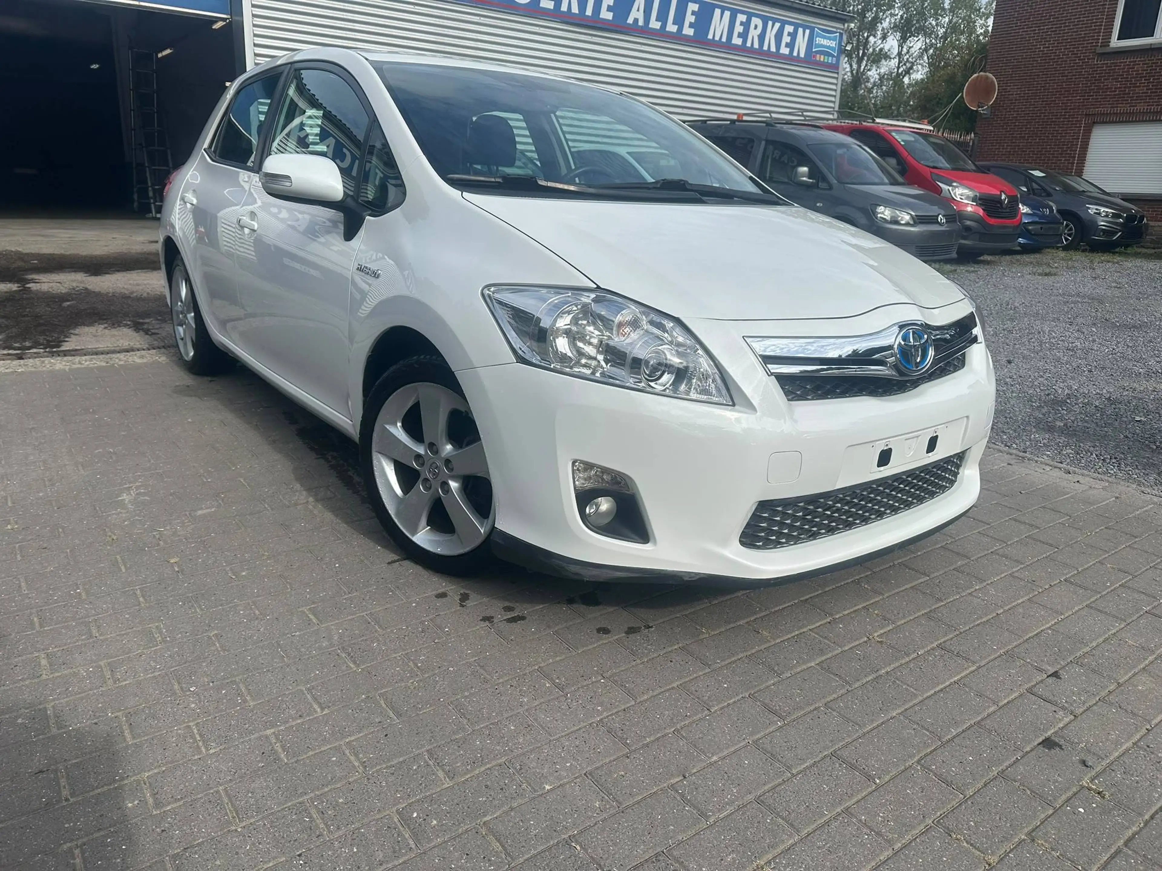 Toyota Auris Toyota Auris (E15) 1.8 16V HSD Full Hybrid — photo 4