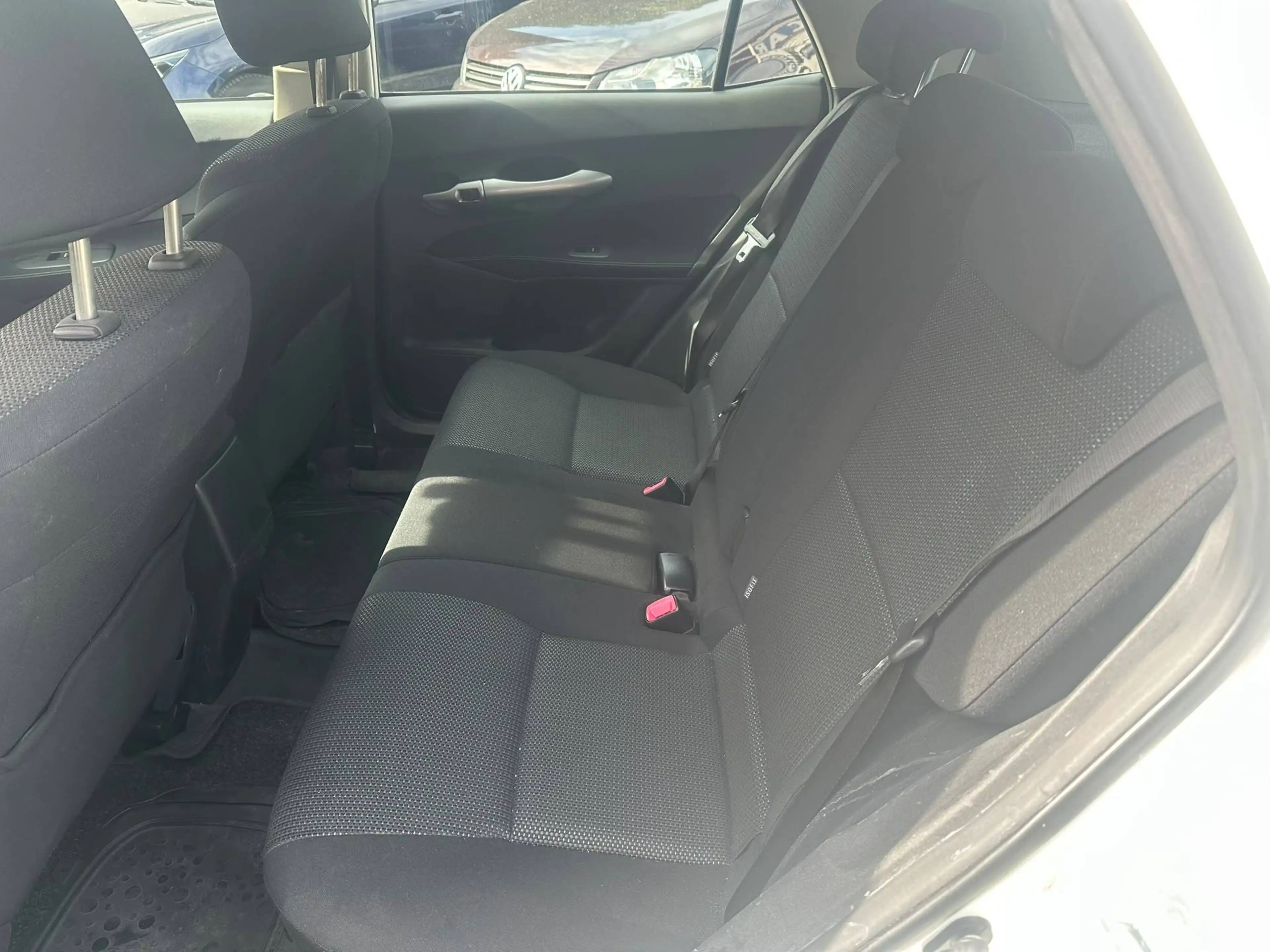 Toyota Auris Toyota Auris (E15) 1.8 16V HSD Full Hybrid — photo 14