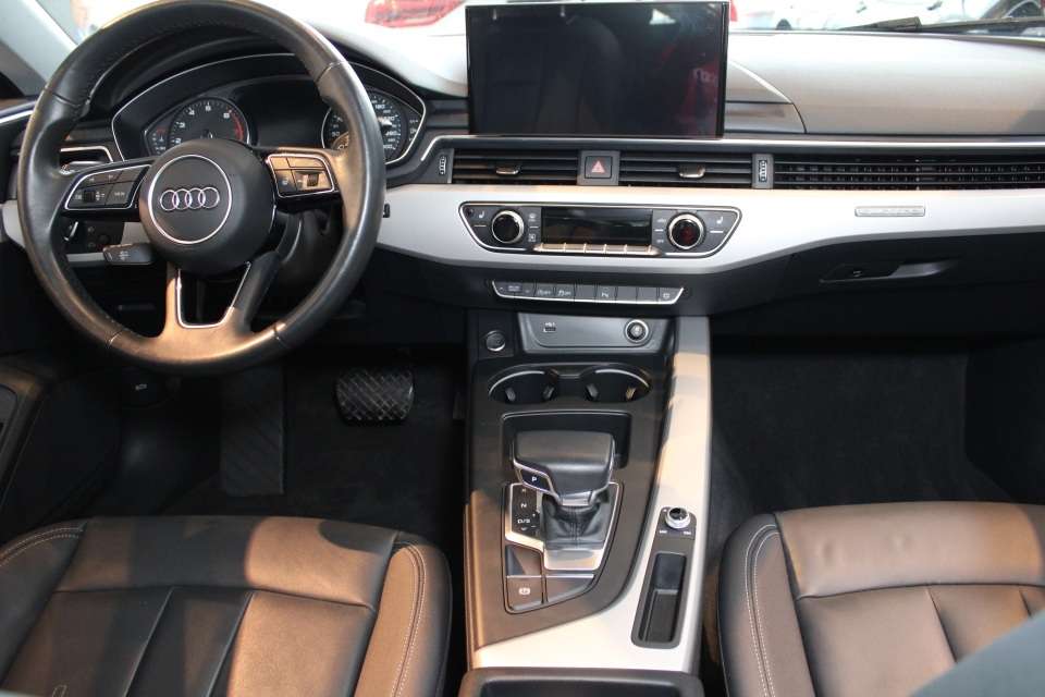 2023 Audi A5 Komfort 45 TFSI quattro thumb 6