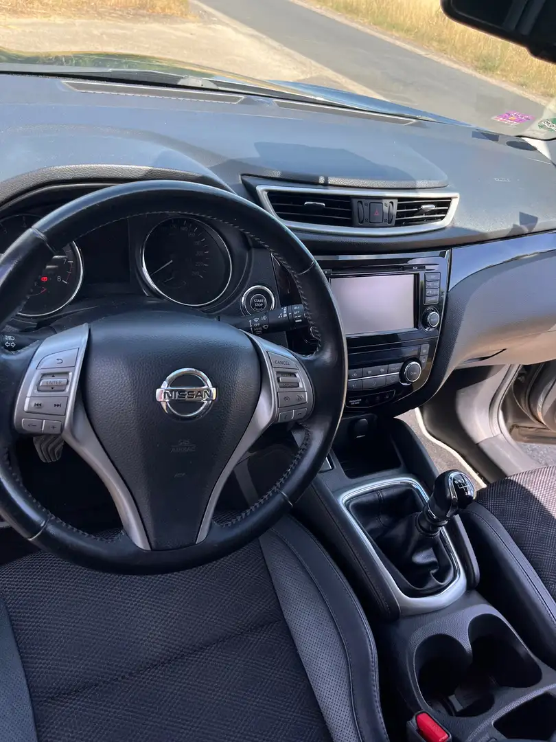 Nissan Qashqai Qashqai 1.2 DIG-T TEKNA Šedá - 2