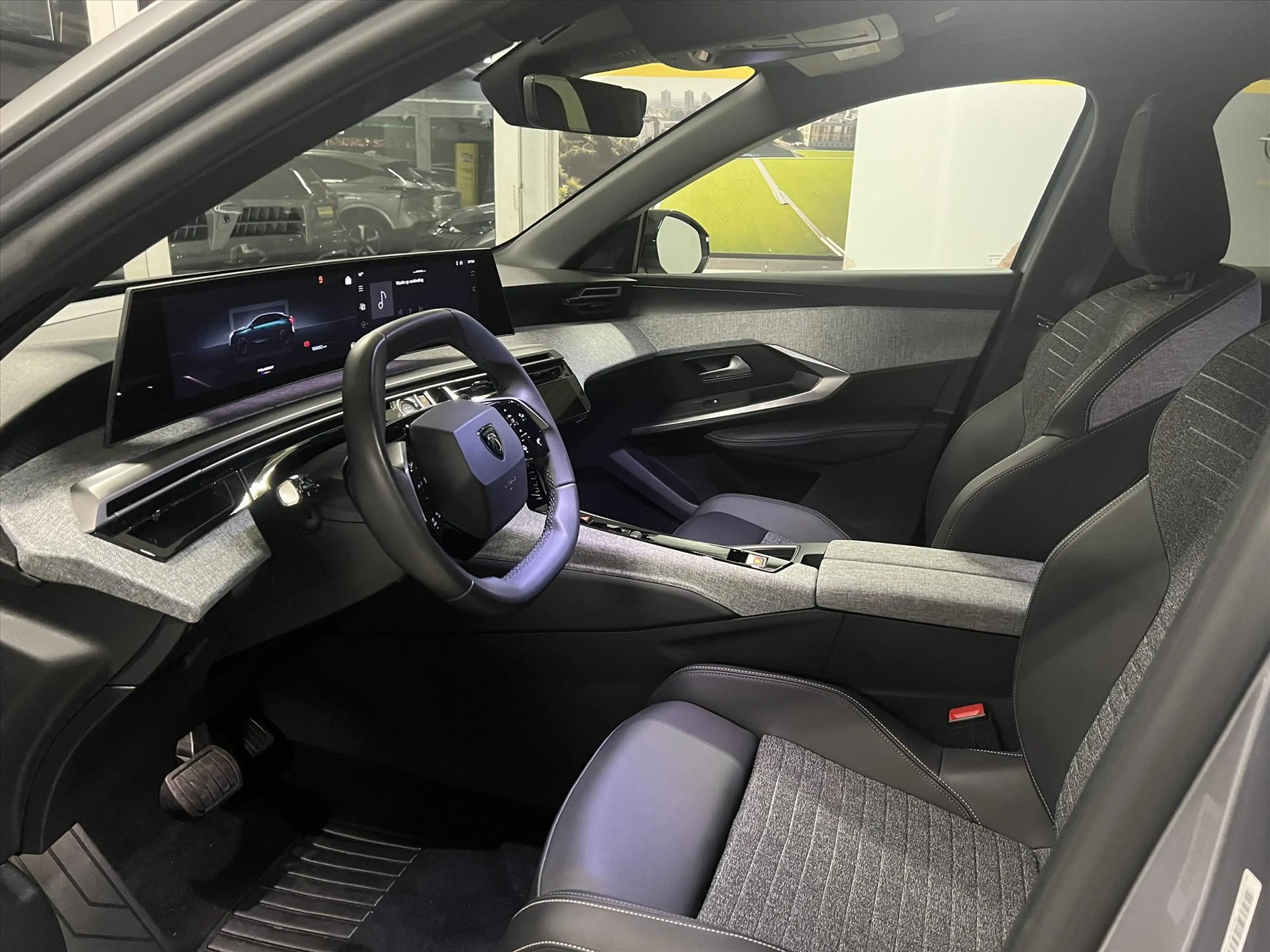 Peugeot 3008 1.2 HYBRID 145pk e-DCS6 Allure — photo 5