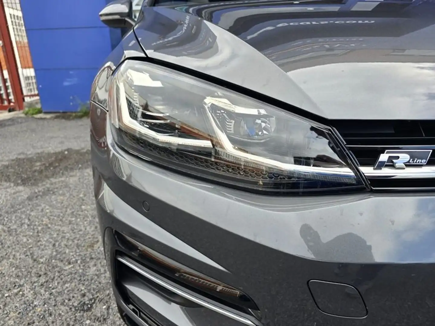 Volkswagen Golf 1.5 eTSI R-Line DSG 110kW Gris - 2