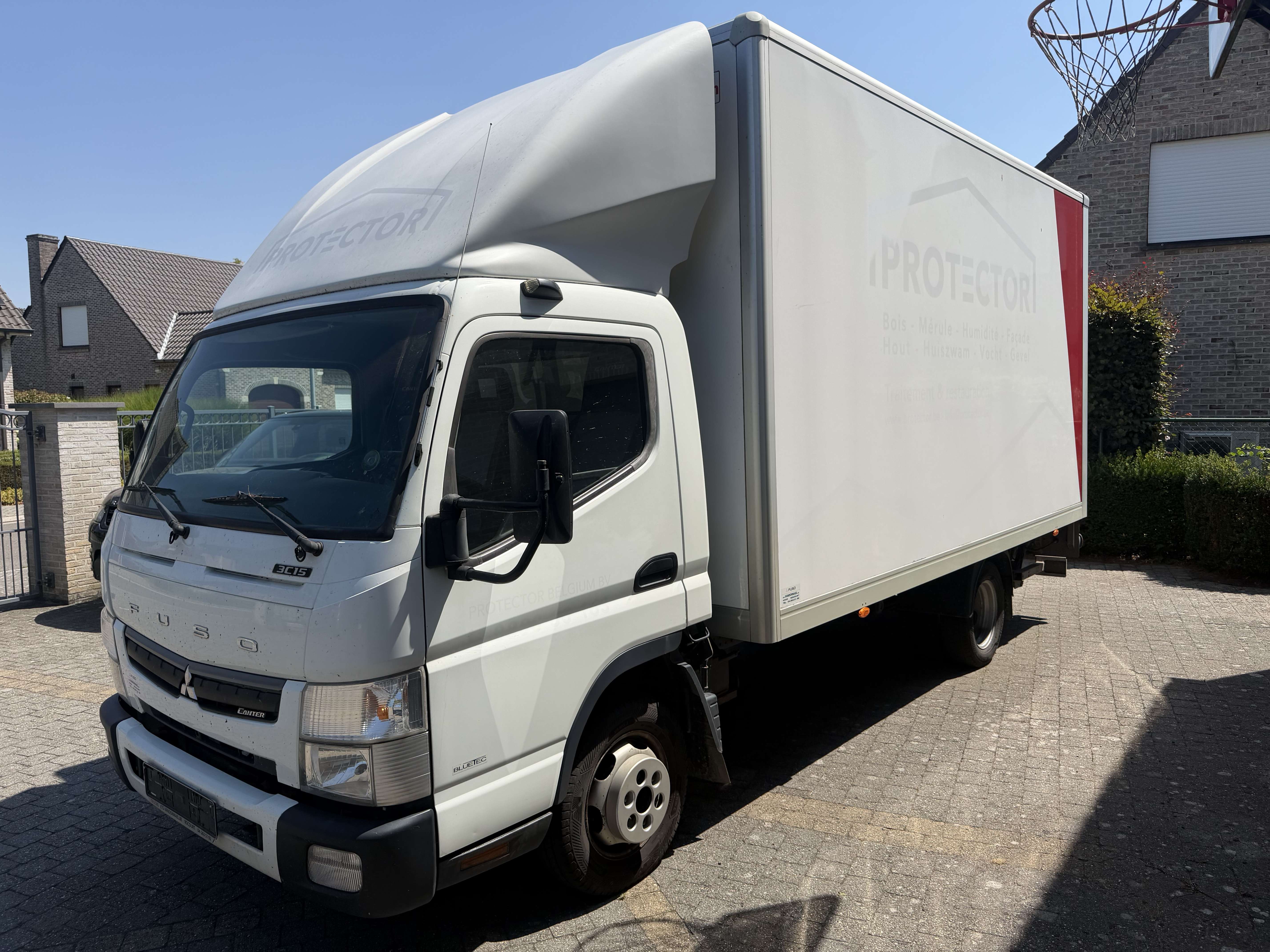 Mitsubishi Canter