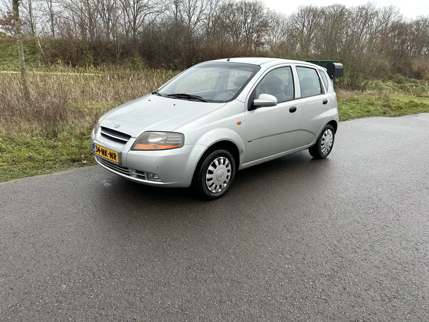 Daewoo Kalos Kalos 1.4 Class Grau - 2