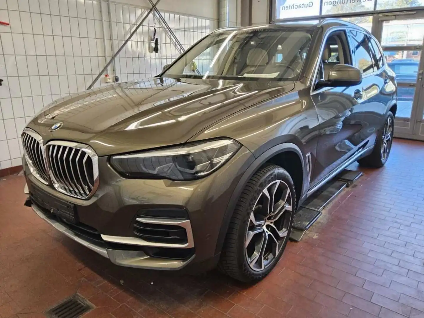 BMW X5 xDr25d M Sport PANO*Exklusiv*ACC*360°*Sitzkl. - 2