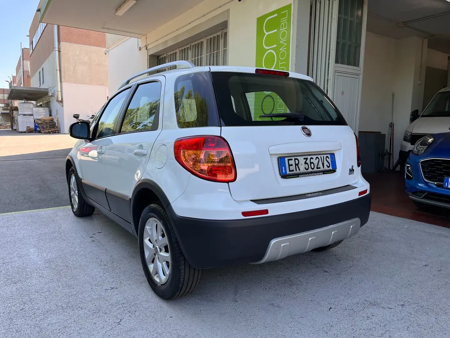 Fiat Sedici 1.6 Emotion 4x4 GARANZIA 24 MESI ECCELLENTI CONDIZ Bianco - 2