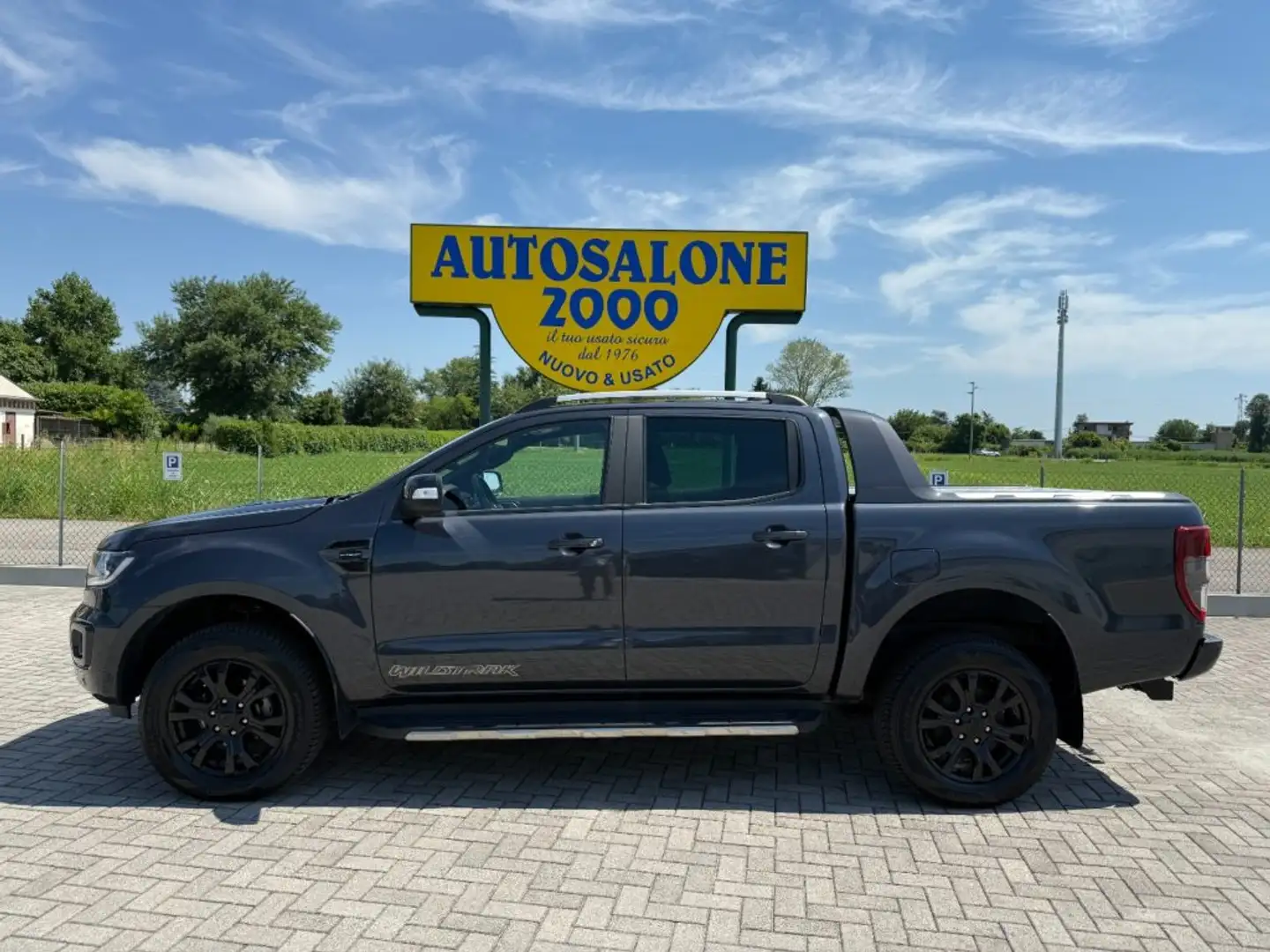 Ford Ranger 2.0  aut. 213 CV DC Wildtrak 5 posti IVA COMPRESA Grigio - 2
