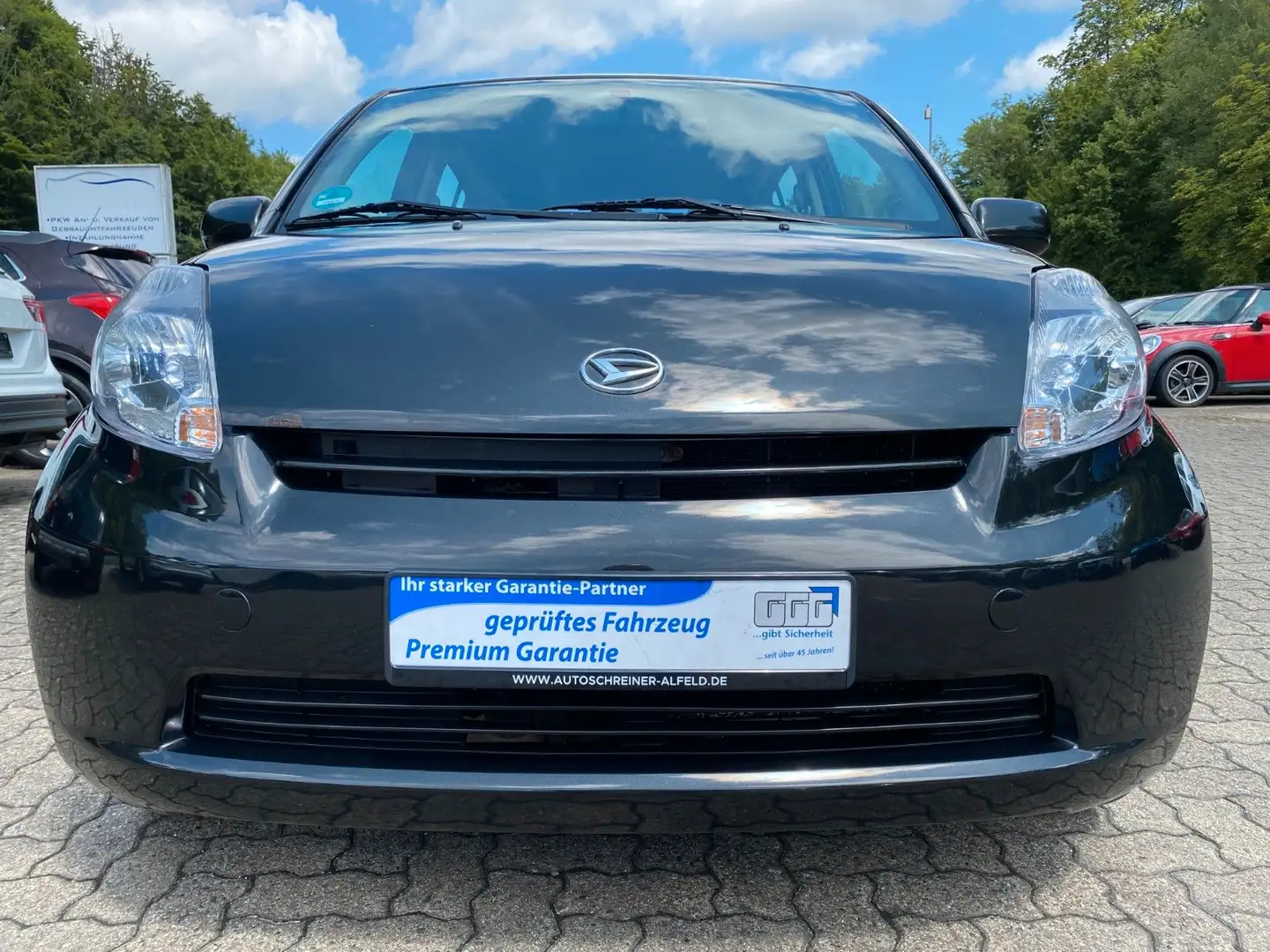 Daihatsu Sirion 1.3 KLIMA CD elk.FENSTER Negro - 2