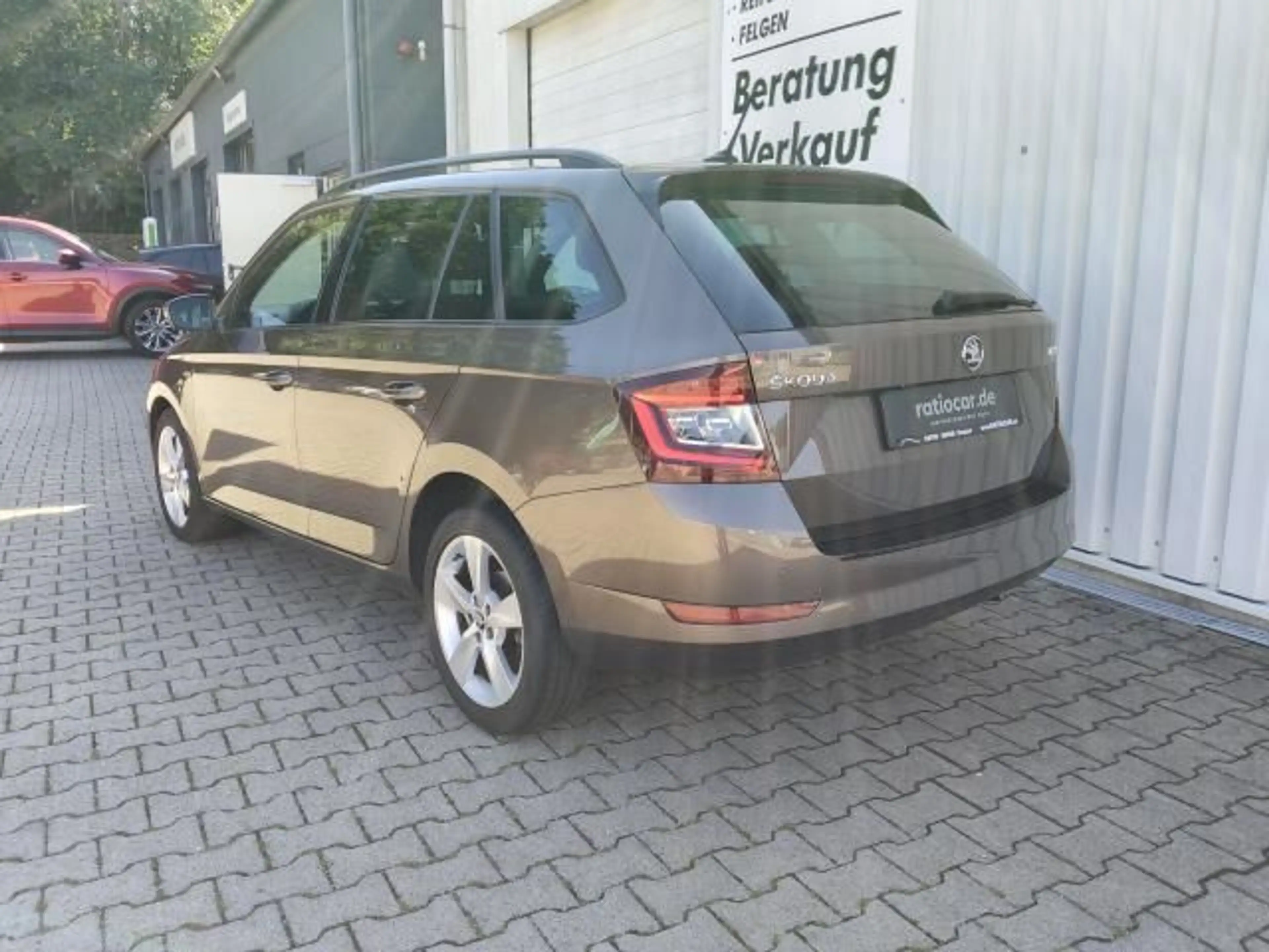 Skoda Fabia FABIA COMBI AMBITION SOLEIL 1.0 TSI SITZHEI. EPH — photo 3