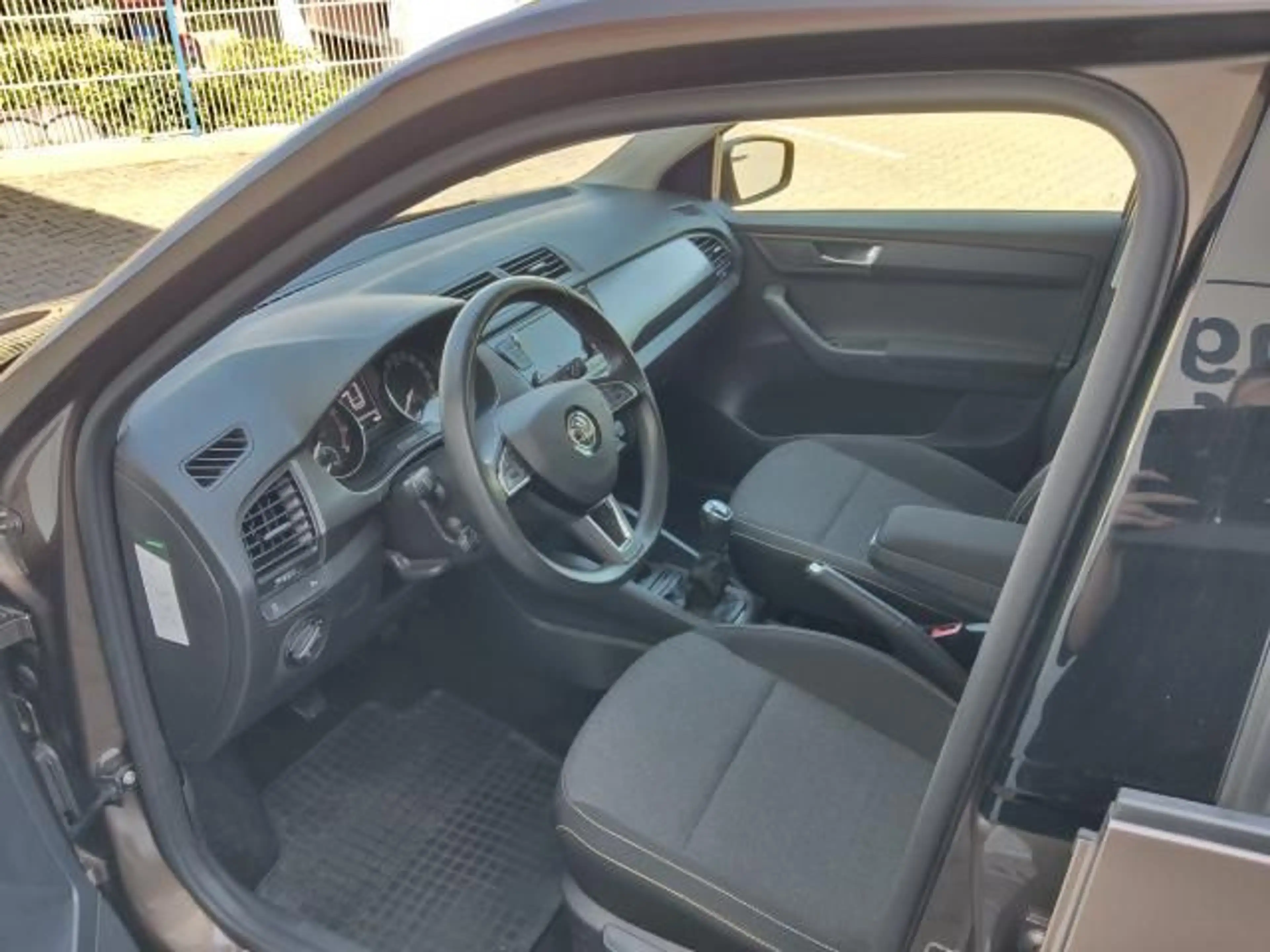 Skoda Fabia FABIA COMBI AMBITION SOLEIL 1.0 TSI SITZHEI. EPH — photo 13