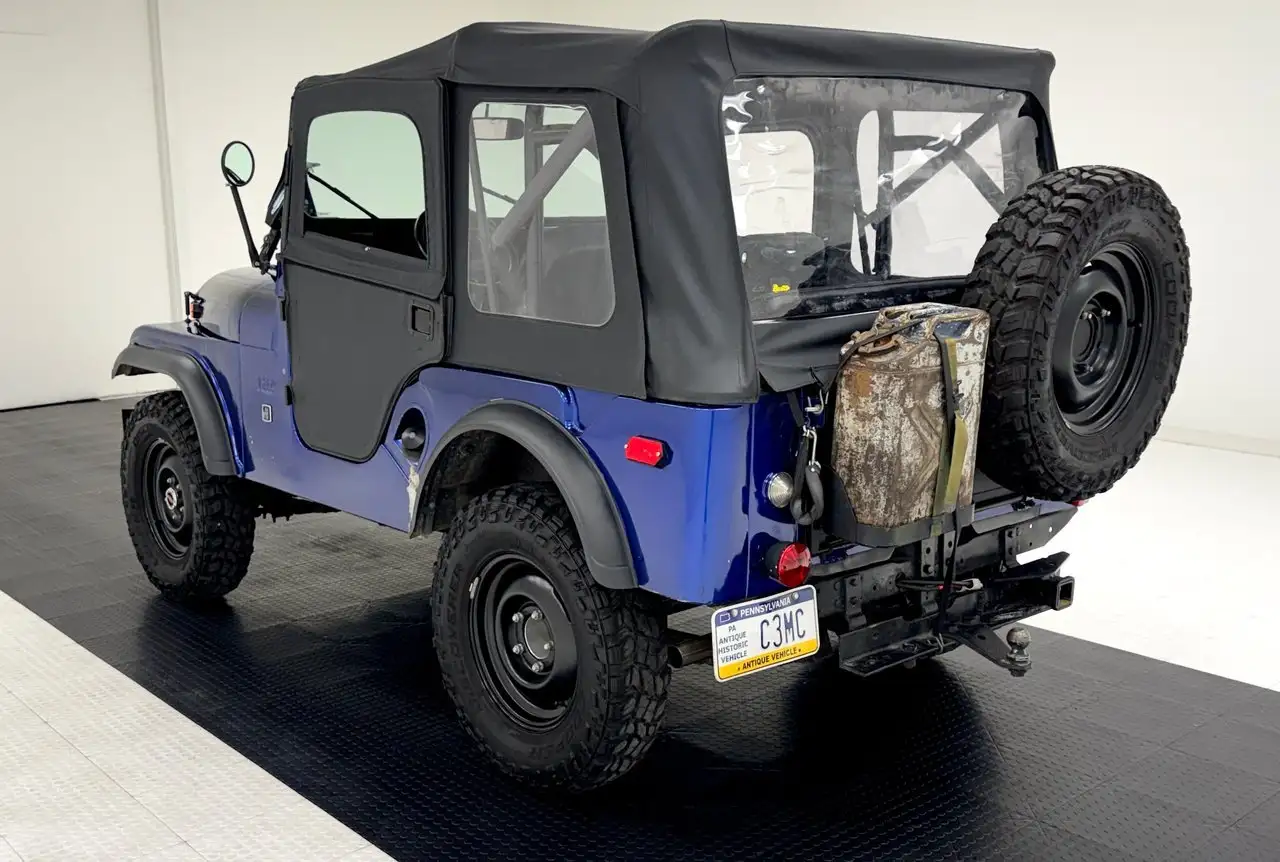 Jeep CJ-5 Renegade, foto 3