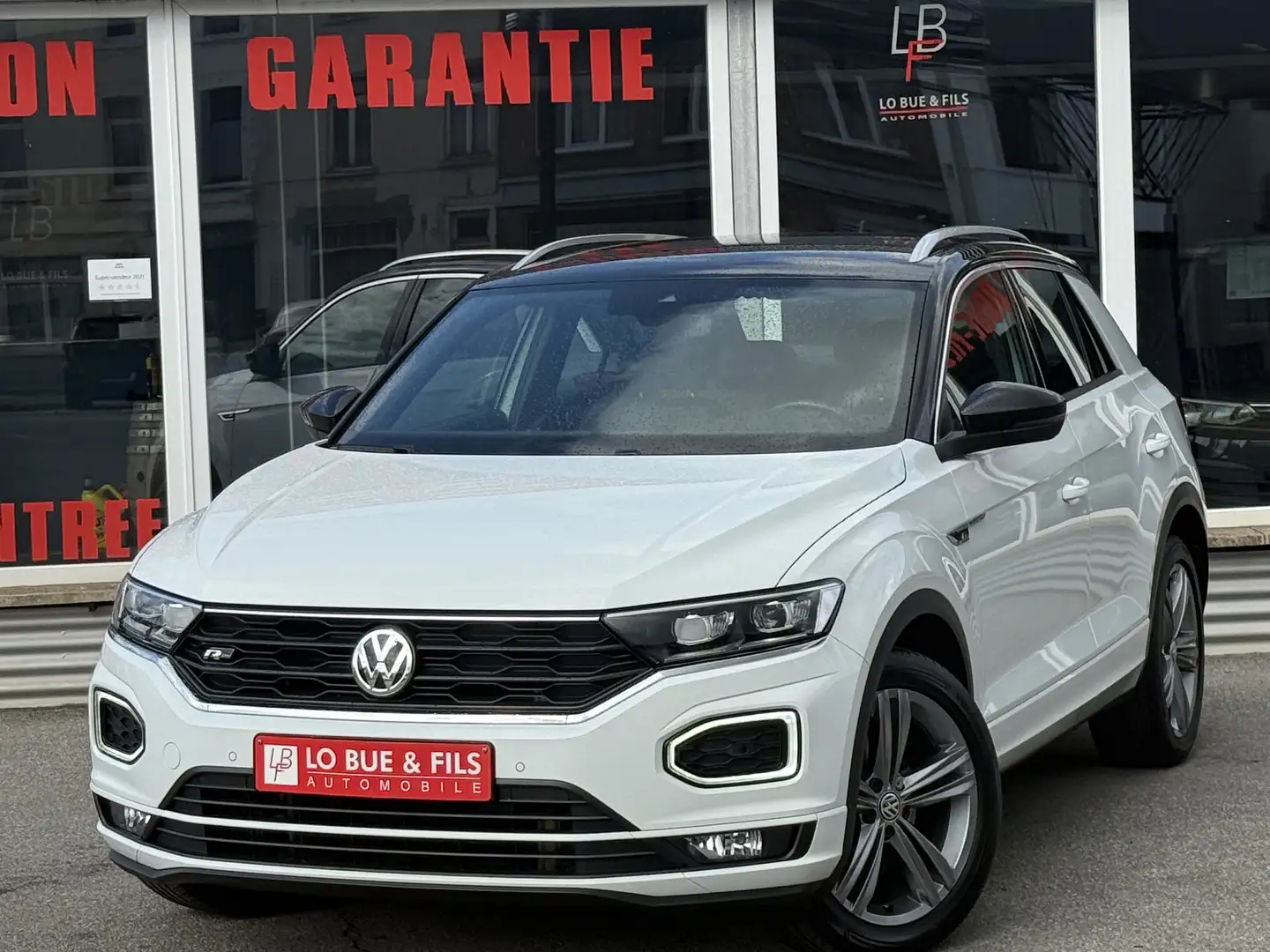 Volkswagen T-Roc R-Line 1.5 TSI  DSG Wit - 1