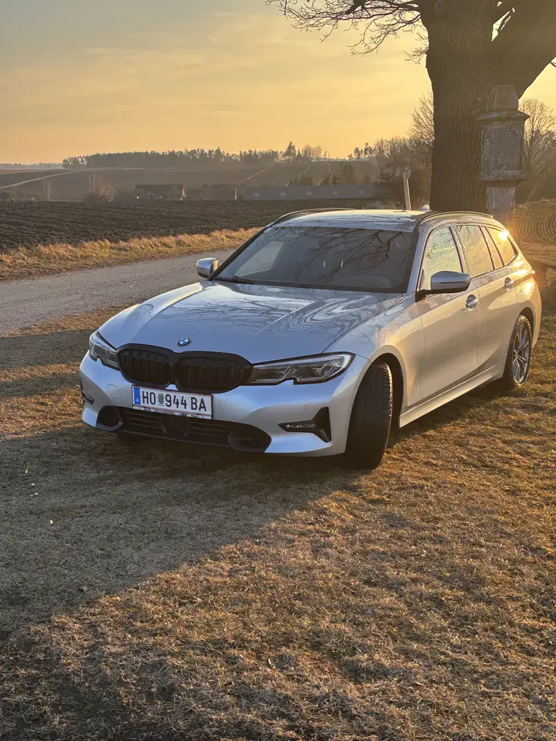 BMW 320 320d Touring Aut. - 1