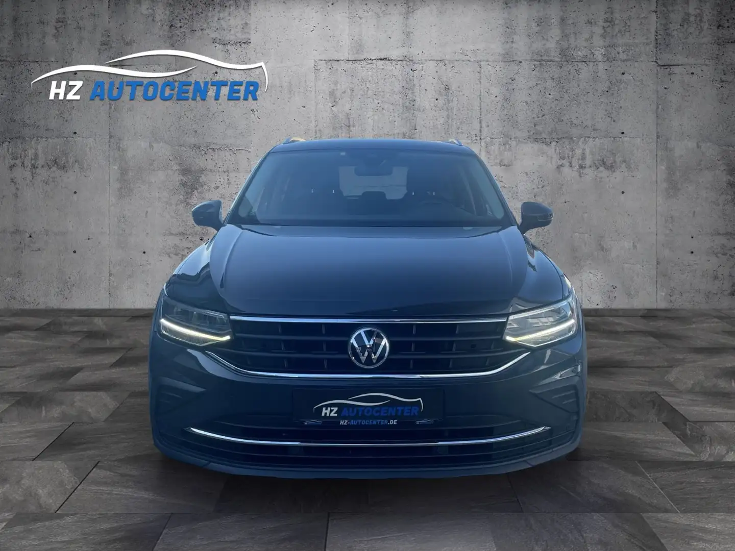 Volkswagen Tiguan Life 2.0 TDI DSG*DIGITAL*APPLE*ACC*KAMERA Grau - 2