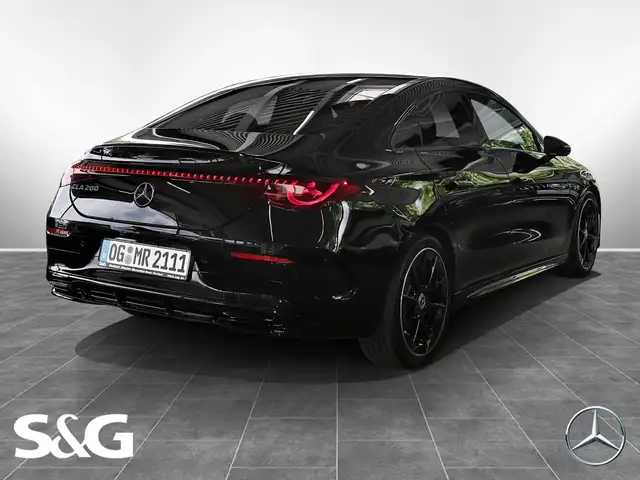 Mercedes-Benz Cla view 2